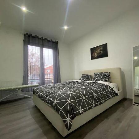 Le Confort D'Un Appartement Schiltigheim Eksteriør bilde