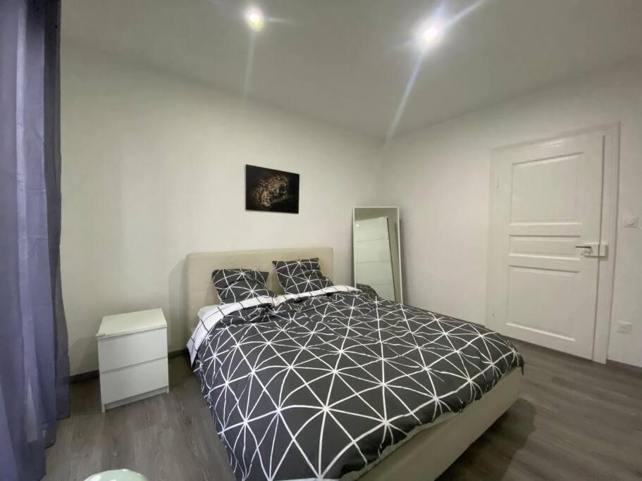 Le Confort D'Un Appartement Schiltigheim Eksteriør bilde